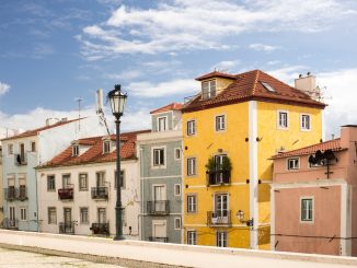 Some of the renovated house at one of the streets next to the Panton in Lisbon. by annadziubinska (Unsplash.com)