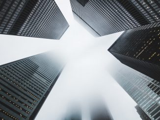 Foggy skyscrapers by matthewhenry (Unsplash.com)