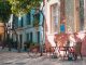 Cycling might not be the best way to move around the old streets of Seville because of the pavements, but this bike sure has a charm. by johanmouchet (Unsplash.com)
